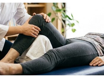 和願施 石神井公園駅(わがんせ)/階段降りる的に痛みが走る