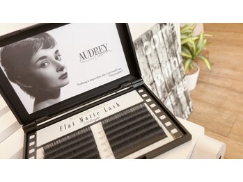 トゥルーミー(True me.)/・フラットマットラッシュ