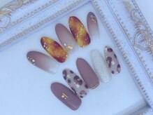 ネイル53/新規5700円　再来6200円