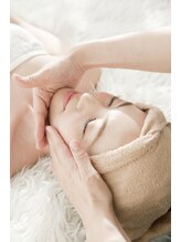 ディオーネ 和歌山店(Dione)/小顔フェイシャル