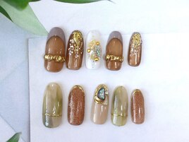７月定額　7300円（税込8030円）