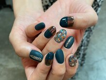 カーティシーネイルズ(curtisii NAILS)/