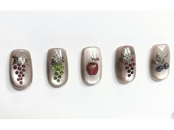 ヒュッゲ(Hygge)/ぷっくり果物ネイル