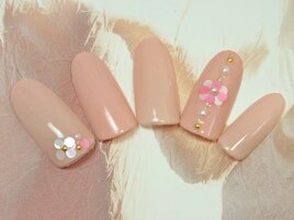 シンプルネイル(ホロフラワー)