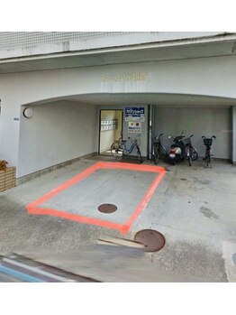 カラン(Calin)/駐車場