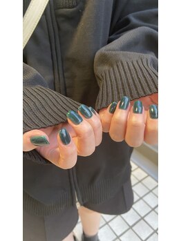 Mネイルアンドカフェ シェレステ/深めグリーン