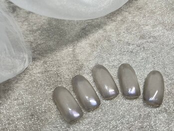 プティ アイビューティ 京橋店(peTiT eyebeauty)/シンプルネイル オフィスネイル