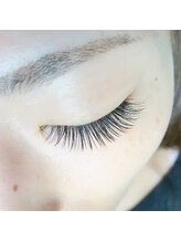 シークパナッシュ(Chic panache)/こだわり素材のマツエク