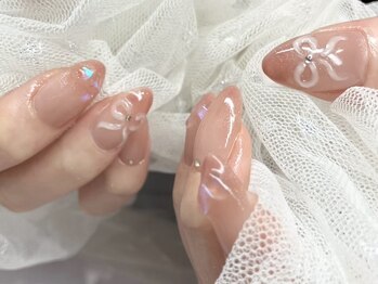 リベレ 福島店(LIBELLE)の写真/高い技術力で自分だけの“こうしたい”が叶う*人気のアシメデザインも◎《10本アートし放題》持込みOK♪