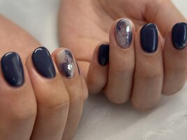 ニュアンスネイル　ネイビー