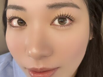 ポース(phoOs)の写真/上下まつ毛パーマセットで、白目がクリアに・縦幅アップ!!オーダーメイドカールでお目元の印象が変わる♪