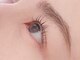 ナチュラルビビ 梅田大阪駅前第2ビル店(Natural ViVi)の写真/まつげに潤いを補修しながらも特殊な器具を使用し、ぐっと持ち上げるから自然な愛されモテ可愛目元に!