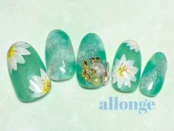 美サロン アロンジェ甲府向町店/お花ネイル☆