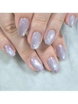 コスモ オーラ ネイル(Cosmo Aura Nail)の写真/リクライニングチェア×寛ぎの個室空間でゆっくり自分時間を...♪丁寧なカウンセリングで、理想の指先に*