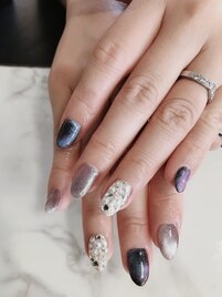 ビジューネイル