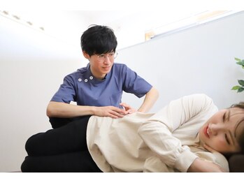 ロイヤルキャリッジ 中川区荒子店/腰痛・姿勢矯正