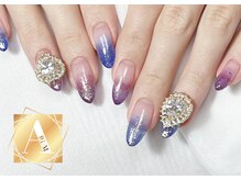 アルムネイル(ARUM nail)/BIGビジューキラキラネイル