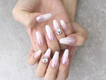 アイビー(Aivy)/白グラデ×うるぱ