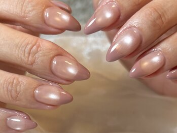 エミー(Emmy)の写真/【シンプルデザイン◎】施術経験豊富で実力があるスタッフによる美フォルムネイル♪