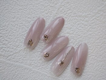 ルームイチマルニ バイ マルメネイル(room102 by malmonail)/定額¥12980 担当:廣瀬