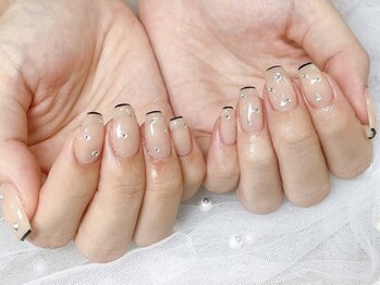 サロン アミリー(Salon Amiely)/アートフリー120分☆持ち込み