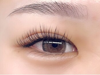 ナナヴィ(Nanavi)の写真/【高持続LEDマツエク】清潔維持&綺麗な状態が長持ちするよう≪オフ&アイシャンプー付≫美まつ毛仕上がり