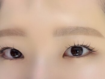 nail&eyelash Amuly.の写真/【眉×まつげで印象UP】WAX脱毛で産毛・角質までケア！どこに行っても上がらない悩みも当店の技術で解決