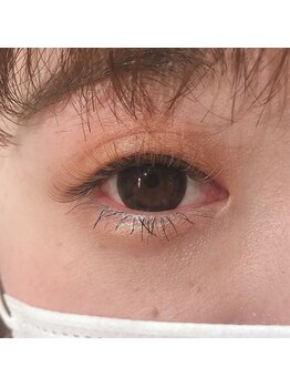 リリア アイ ビューティー(Lilia eye beauty)/キャメル×ミルクティー