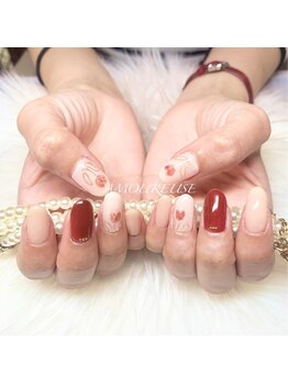 アムルーズ(Amoureuse)/チューリップネイル♪