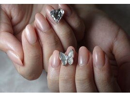 ガーリーネイル