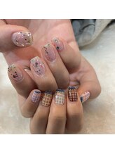 グラマラス アンジェアイ 荻窪店(glamourous ange eye)/アシメネイル