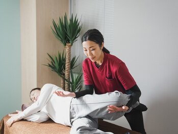 ミナト整体 鹿児島西田院の写真/女性に人気の骨盤矯正で身体の歪みを根本から改善!むくみ・冷えにも効果◎産後ママさんにもオススメ♪