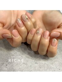 シンプルニュアンスネイル