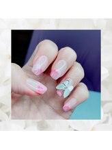 ネイルージュ/蝶々が印象的