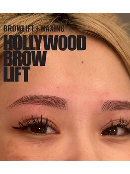 エールバイボヌール(Ere by Bonheur)/ハリウッドブロウリフト北新地