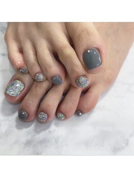 ワンカラージェルネイルショップ イオン新潟東店/グレーフットネイル