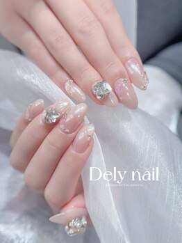 デリーネイル(Dely_nail)/透明感とビジューの贅沢ネイル