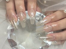 フロール(FLOR)の雰囲気（シンプルカラーにマグネットやリボンパーツでワンホンネイルに♪）