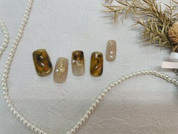 ネイル バズ(NAIL BUZZ)/初回ソフトジェルオフ込15000円