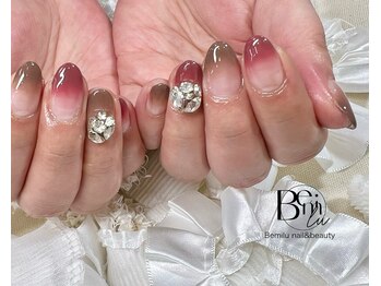 ベミル(Bemilu)/2色グラデ+ビジューアート