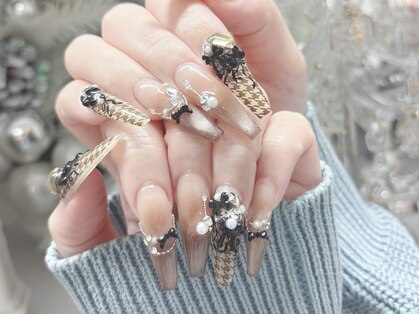 ミリーモアバイラビィ(Milyy moor by Raviy)の写真