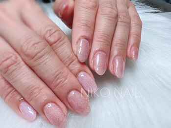 ニコネイル(NIKO NAIL)/透明感ある薄いピンクマグネット