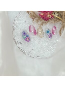 ¥8,500フラワーネイル（加藤り）