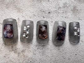 大人カラーニュアンスネイル