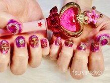 月猫/セーラームーン風キラキラネイル