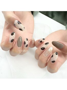 アイネイルズ 布施店(I.NAILS)/ネイルデザイン大人可愛い