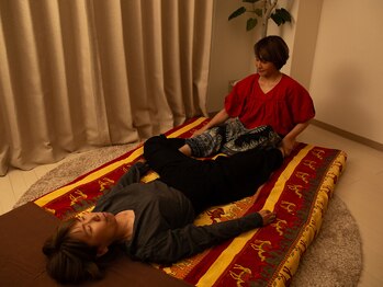 ボヌール(Bonheur)/女性の体に沿ったタイマッサージ