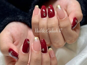 ネイルアンドアイラッシュサロンR/チップスカルプ+秋色