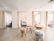 クレセントアイアンドネイル 天神大名店(Crescent Eye&Nail)の雰囲気（全席個室&リクライニングソファ◎豊富なメニューを最高の技術で）