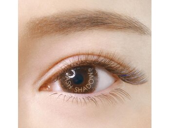 イリゼ 飯塚店Plus(iris’ee)/ラッシュシャドウ